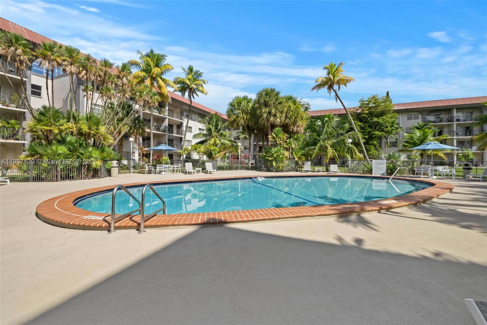 GRANDA DADELAND CONDO - Residential Lease