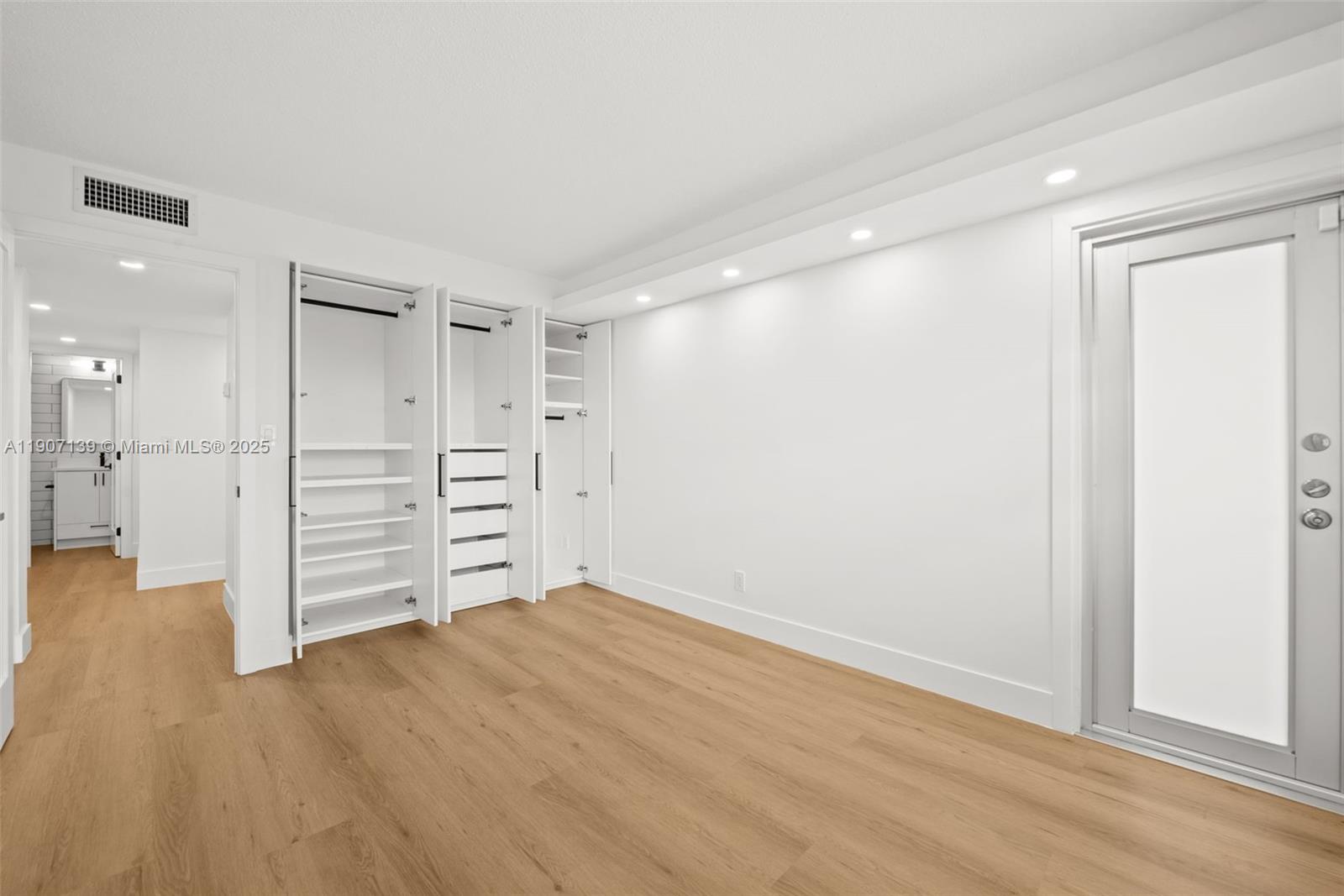 GRANDA DADELAND CONDO - Residential Lease