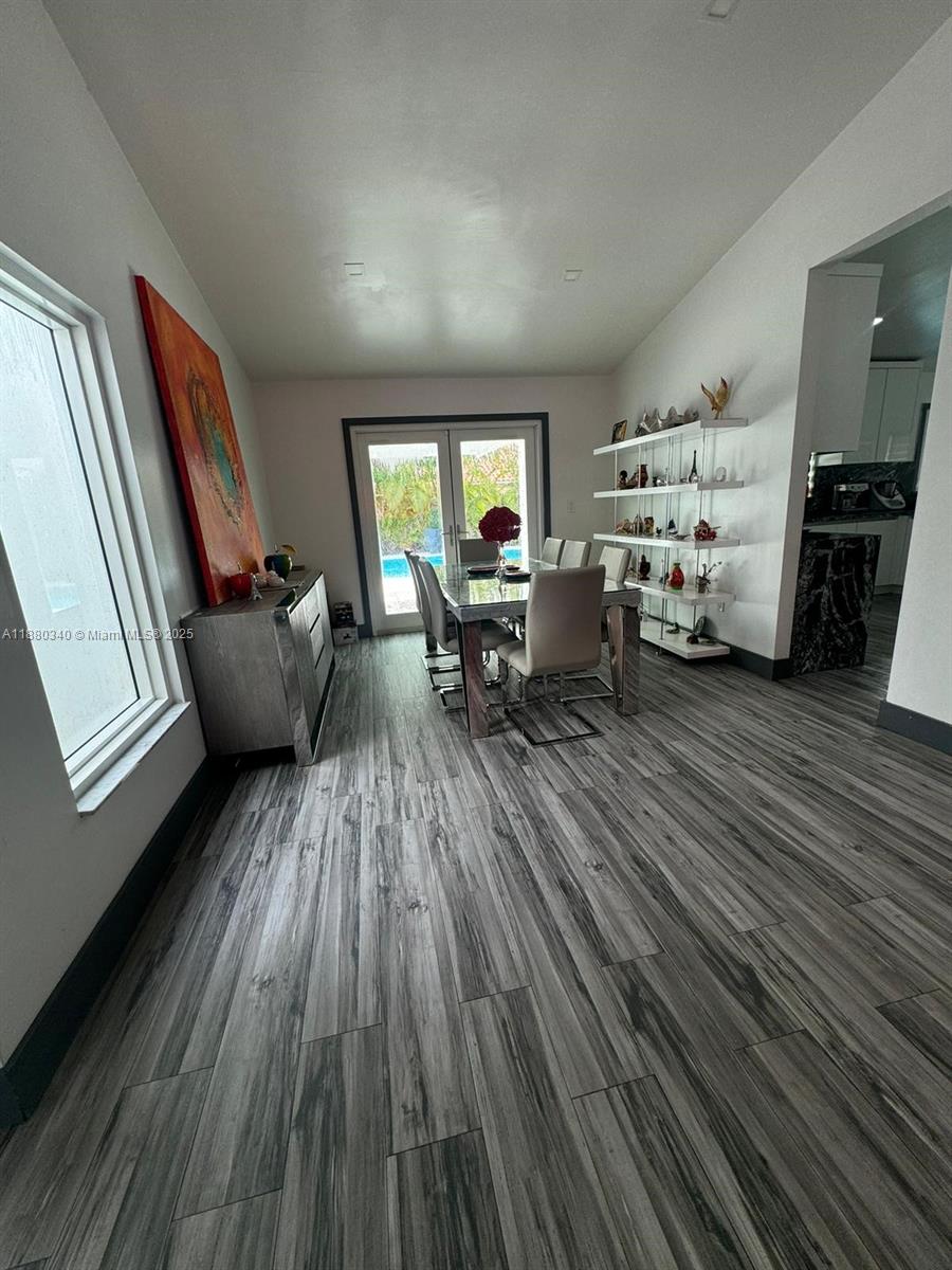 UNIVERSITY PARK WEST SEC - Residential Lease