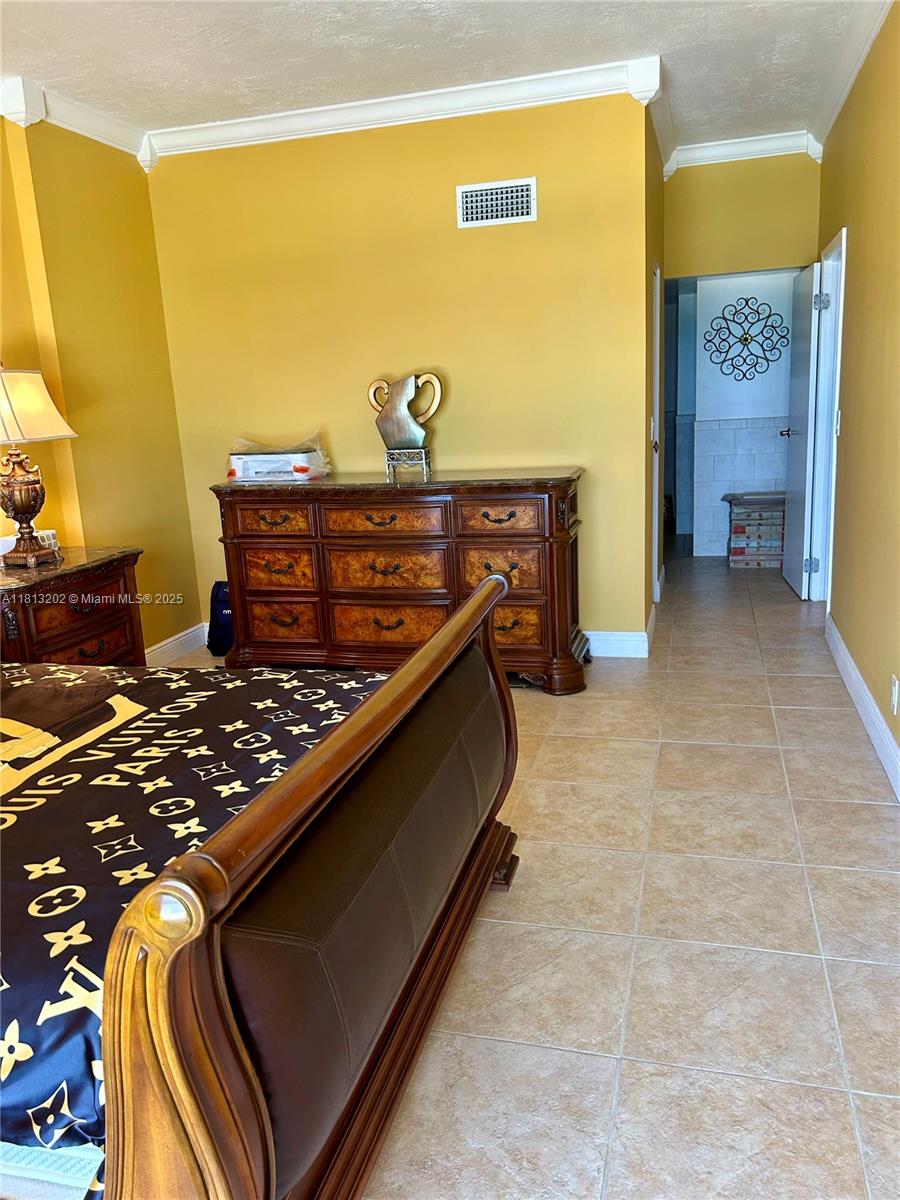 ALLINGTON TOWERS NORTH CO - Residential