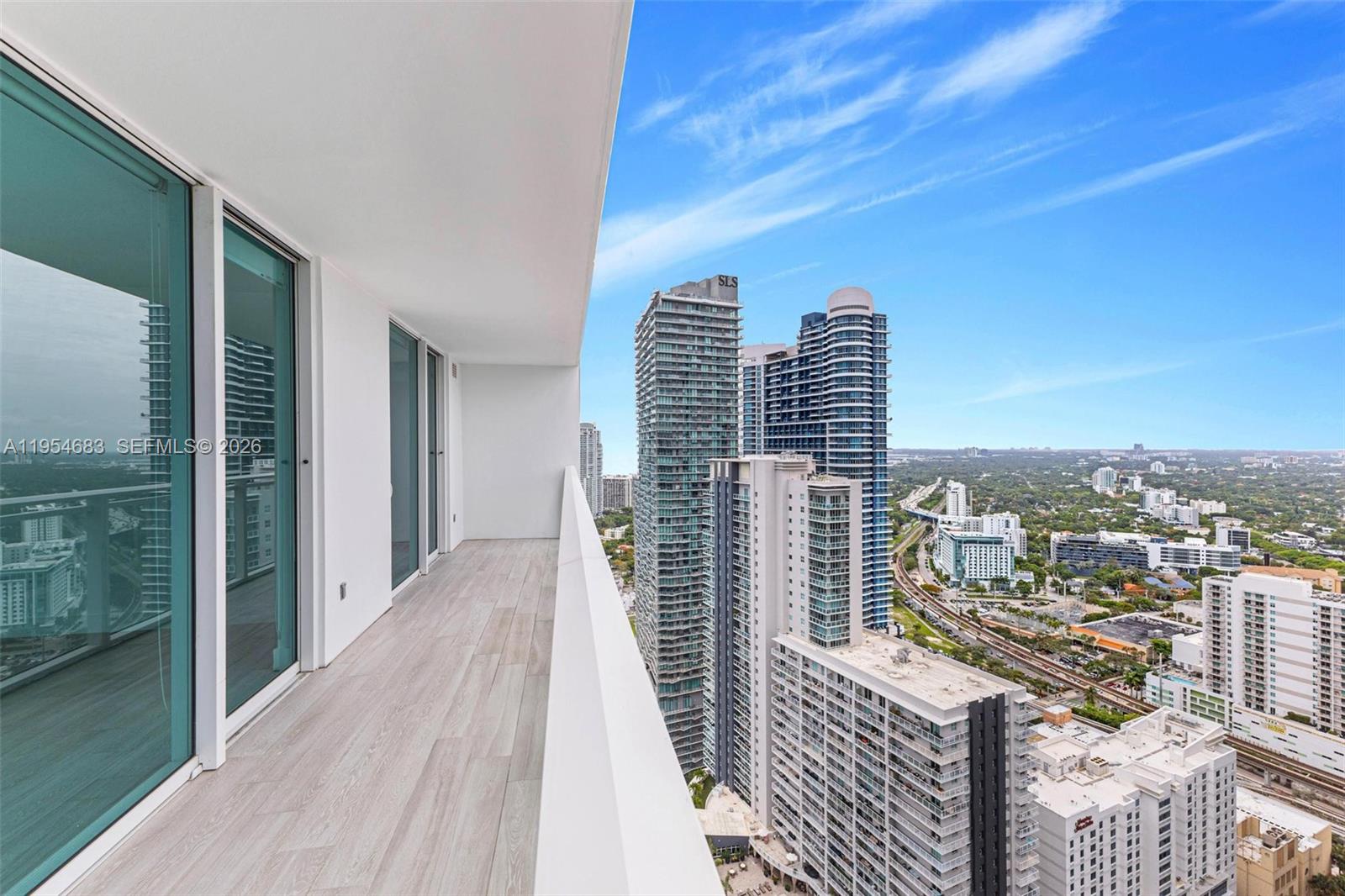 THE BOND (1080 BRICKELL) - Residential