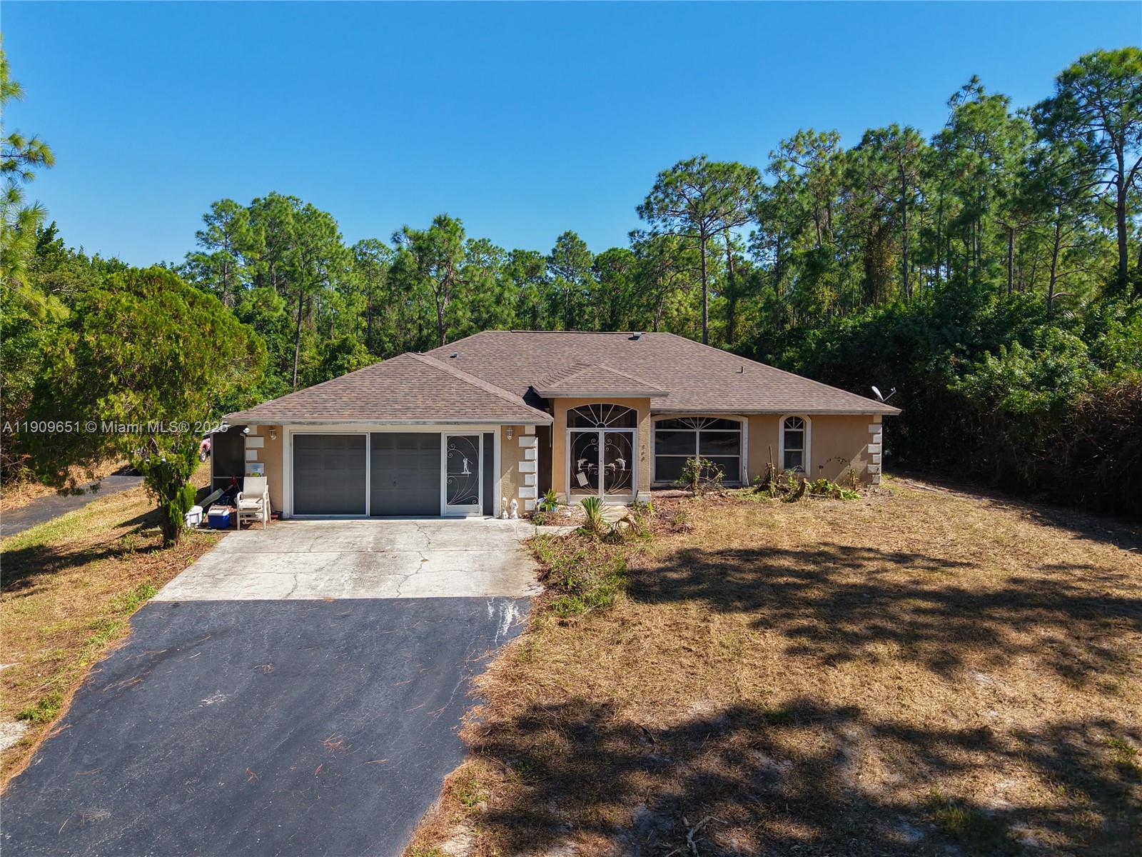 341800 - GOLDEN GATE EST U - Residential