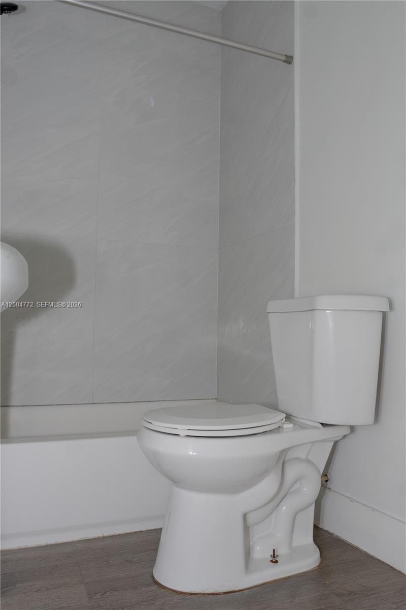 SEMINOLE LAWN - Residential Income