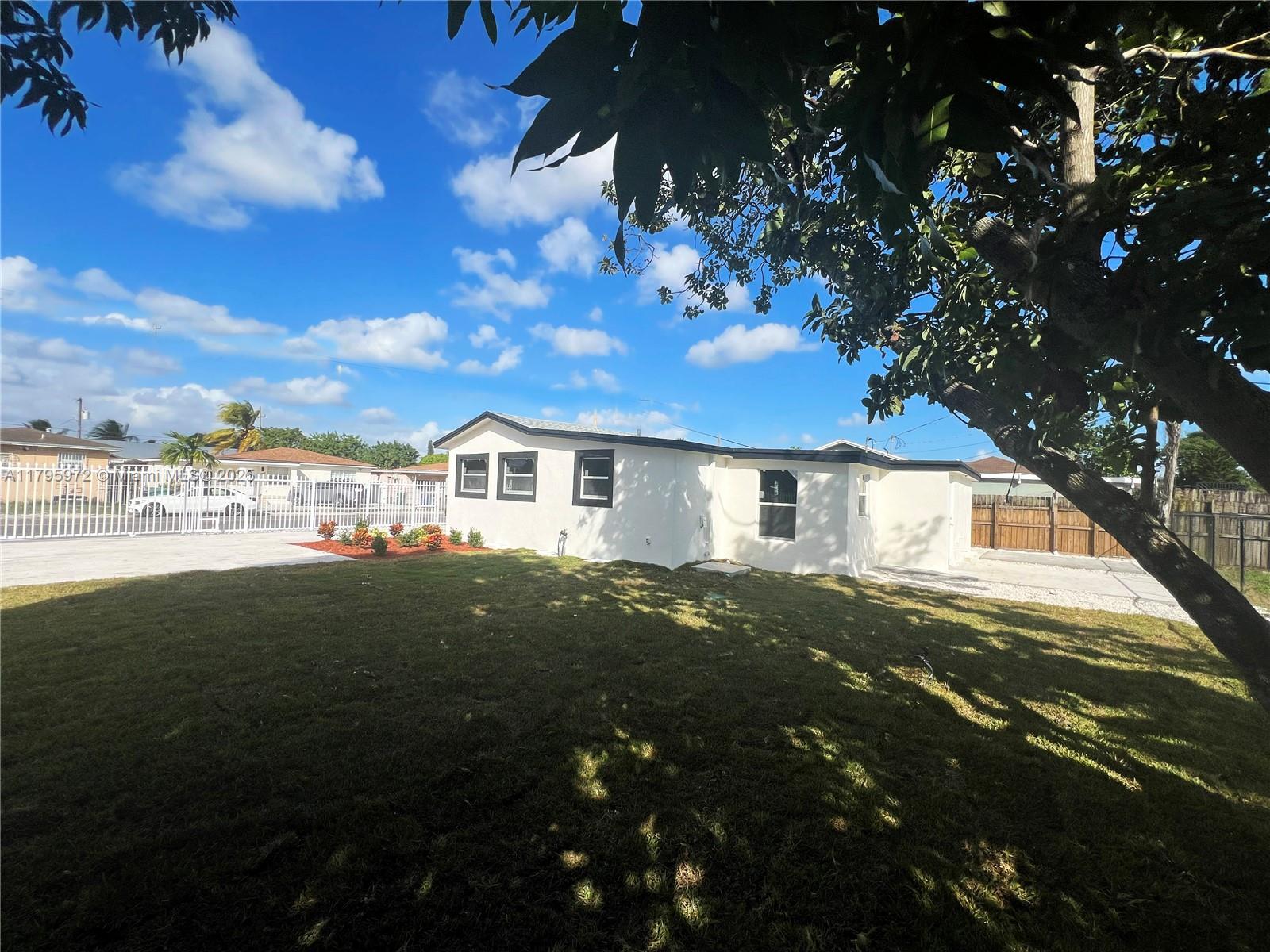 3180 NW 92nd St 3180