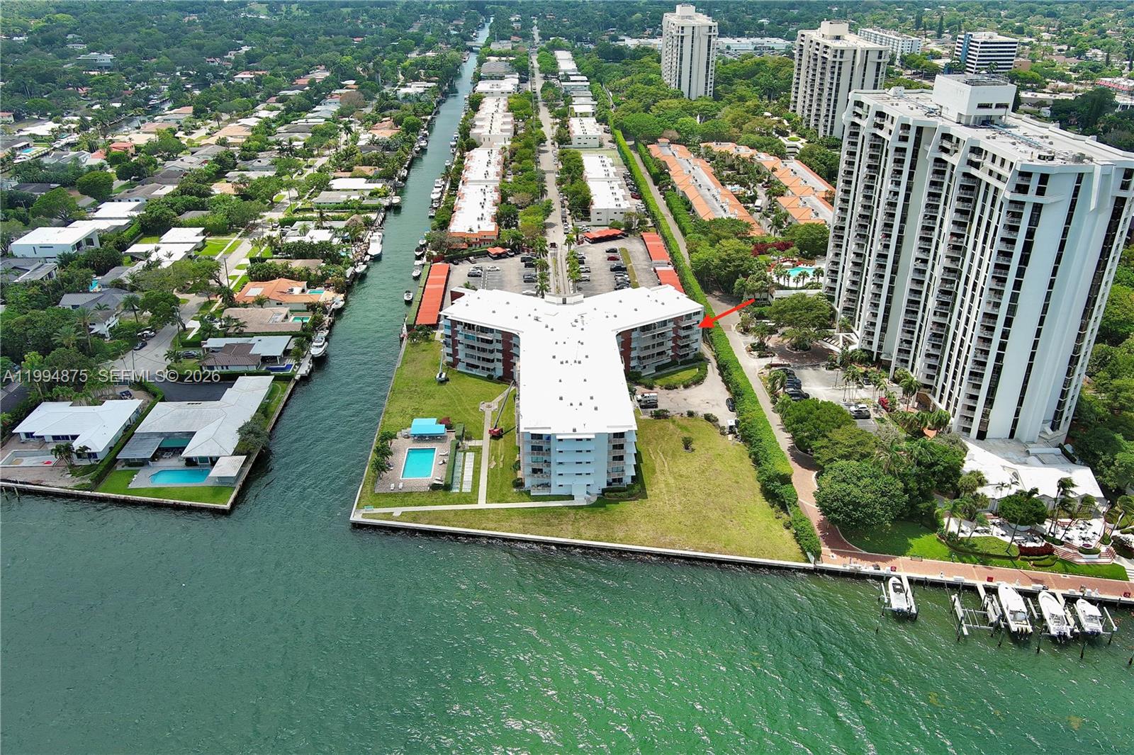 The Shores Condo - Residential