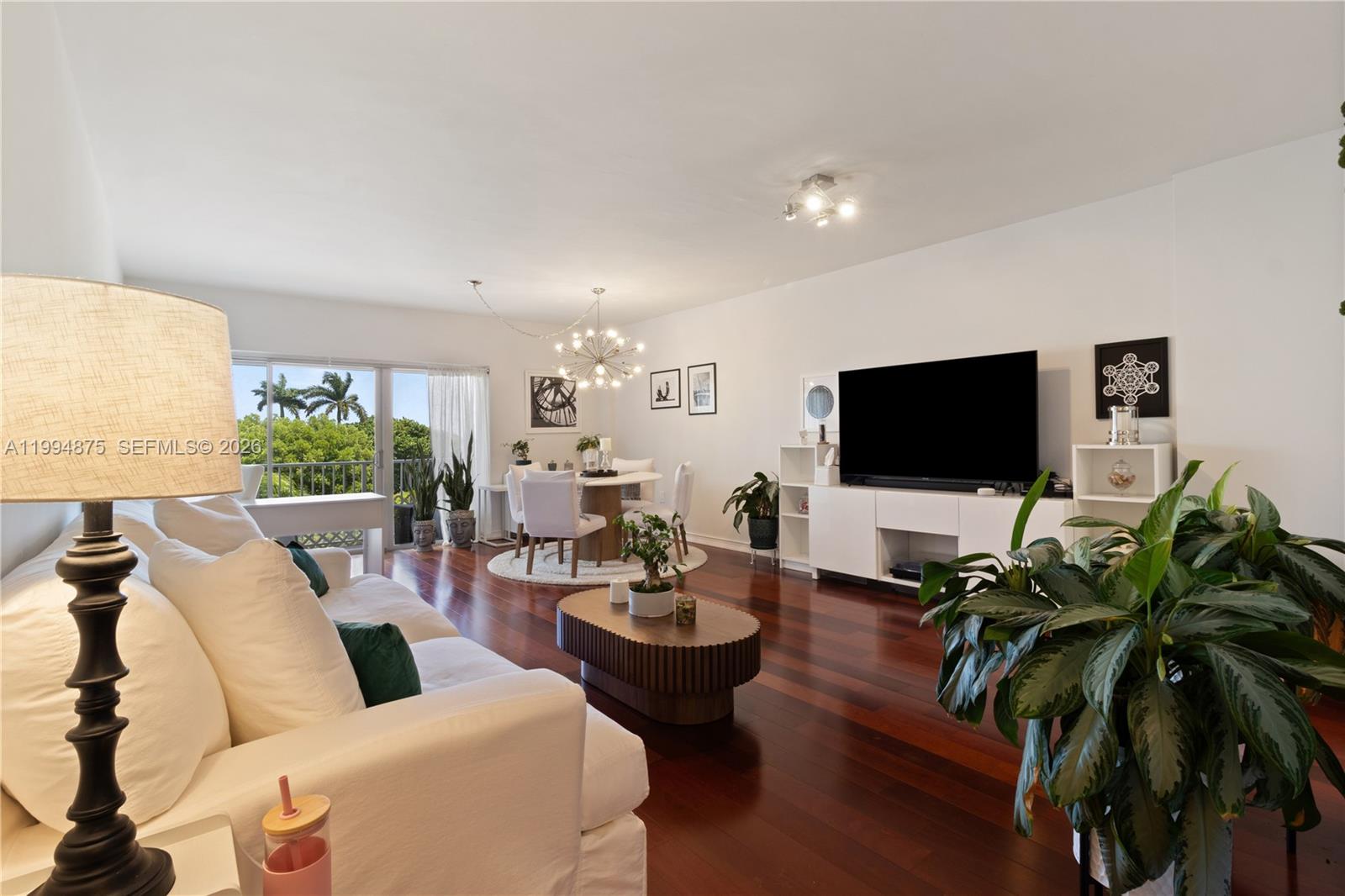 1700 NE 105th 408