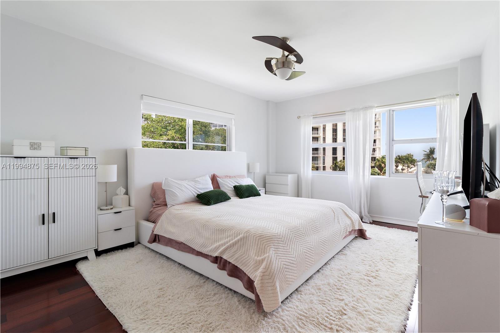 The Shores Condo - Residential