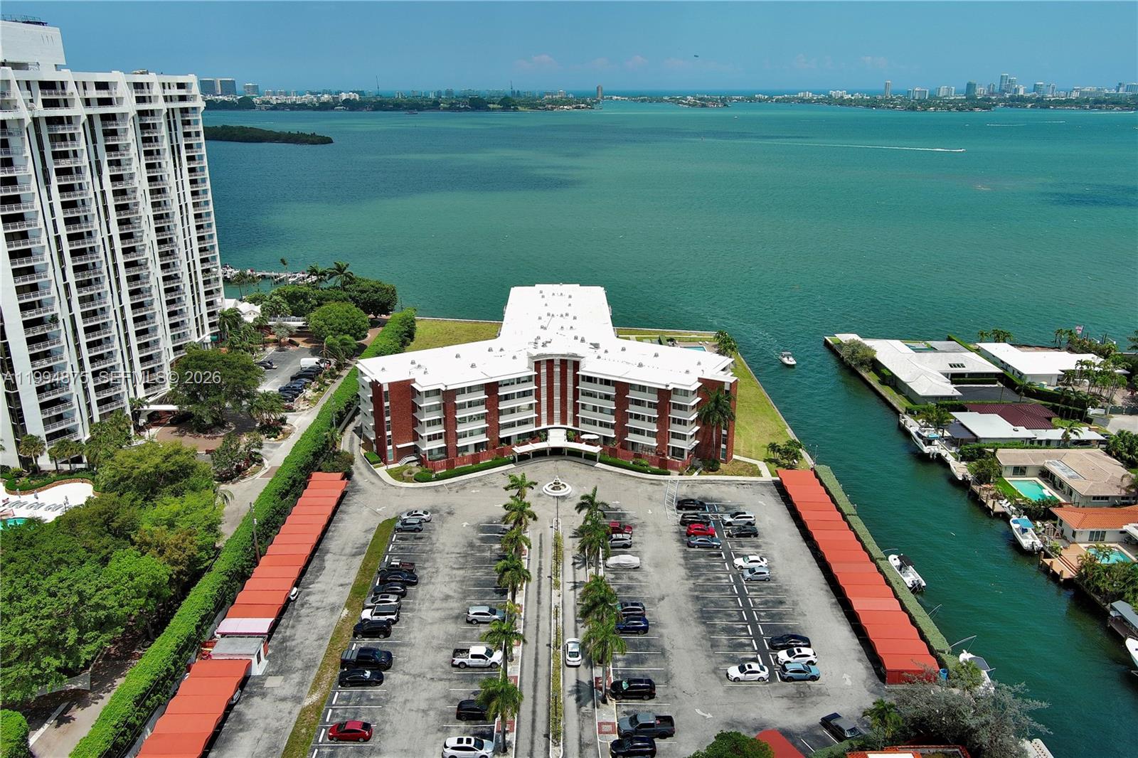 The Shores Condo - Residential