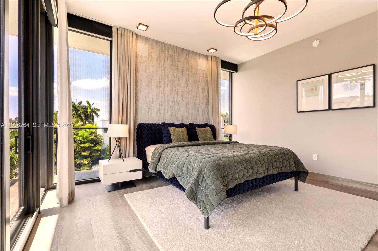 BRICKELLS FLAGLER - Residential