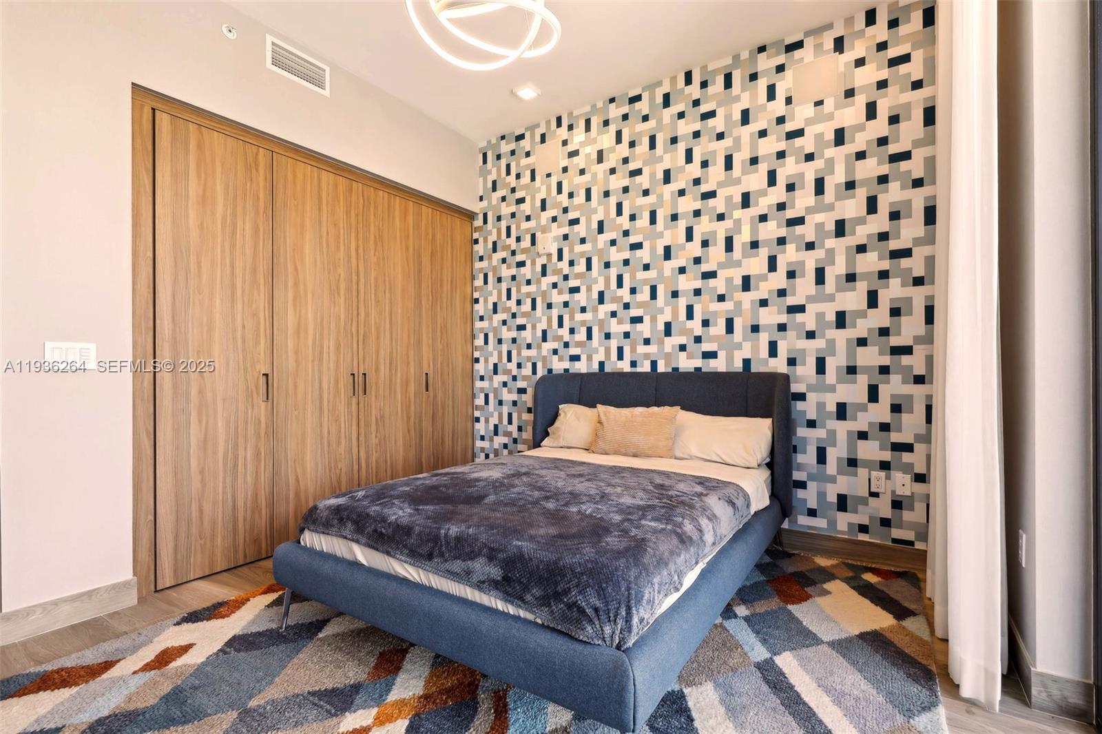 BRICKELLS FLAGLER - Residential