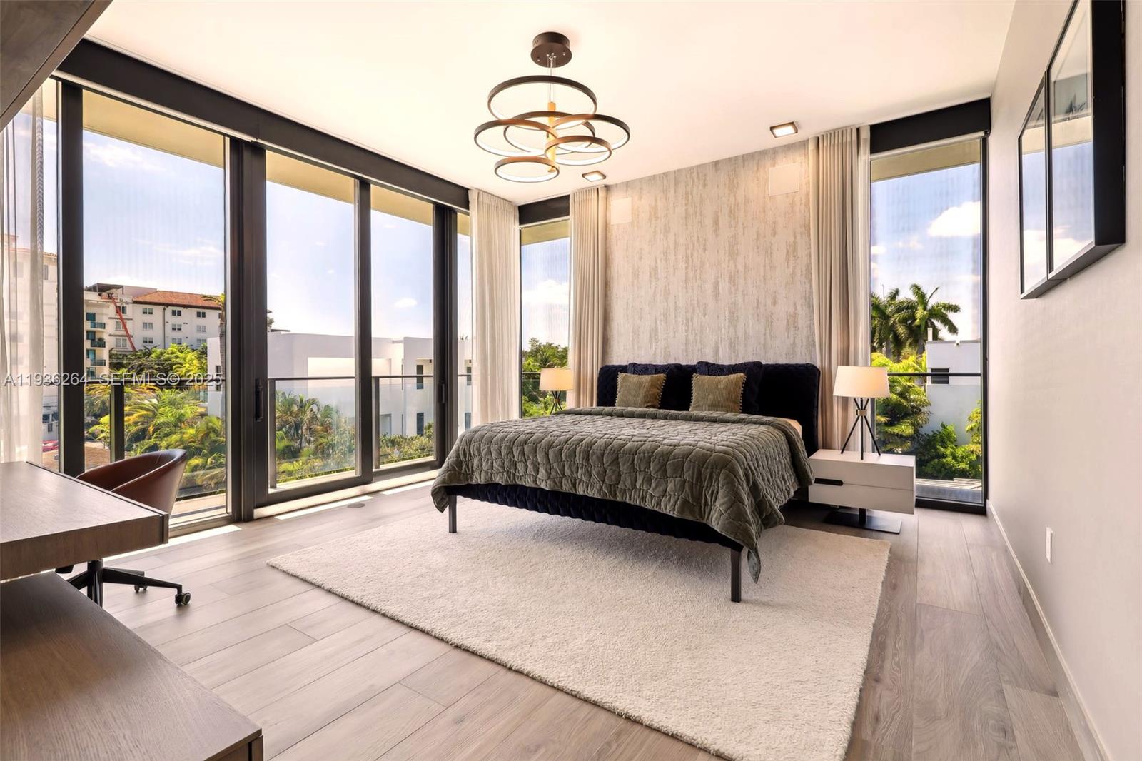 BRICKELLS FLAGLER - Residential