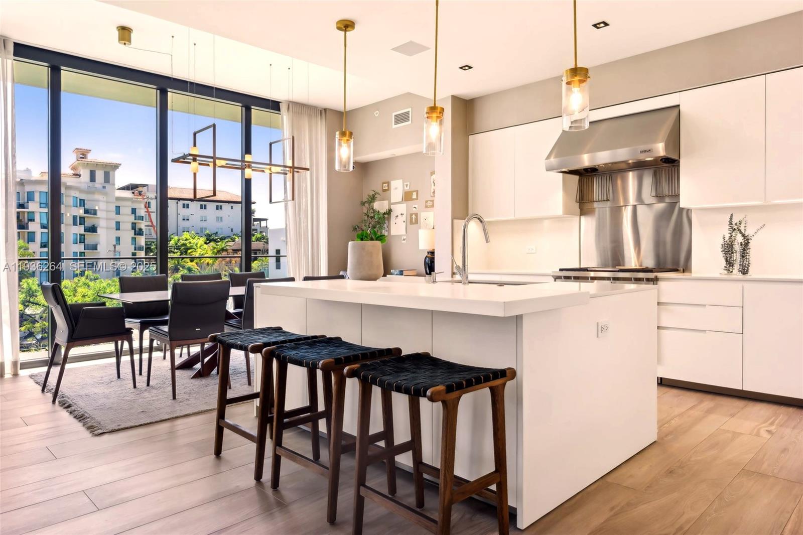 BRICKELLS FLAGLER - Residential