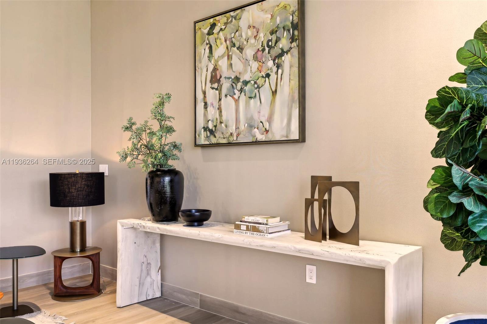 BRICKELLS FLAGLER - Residential