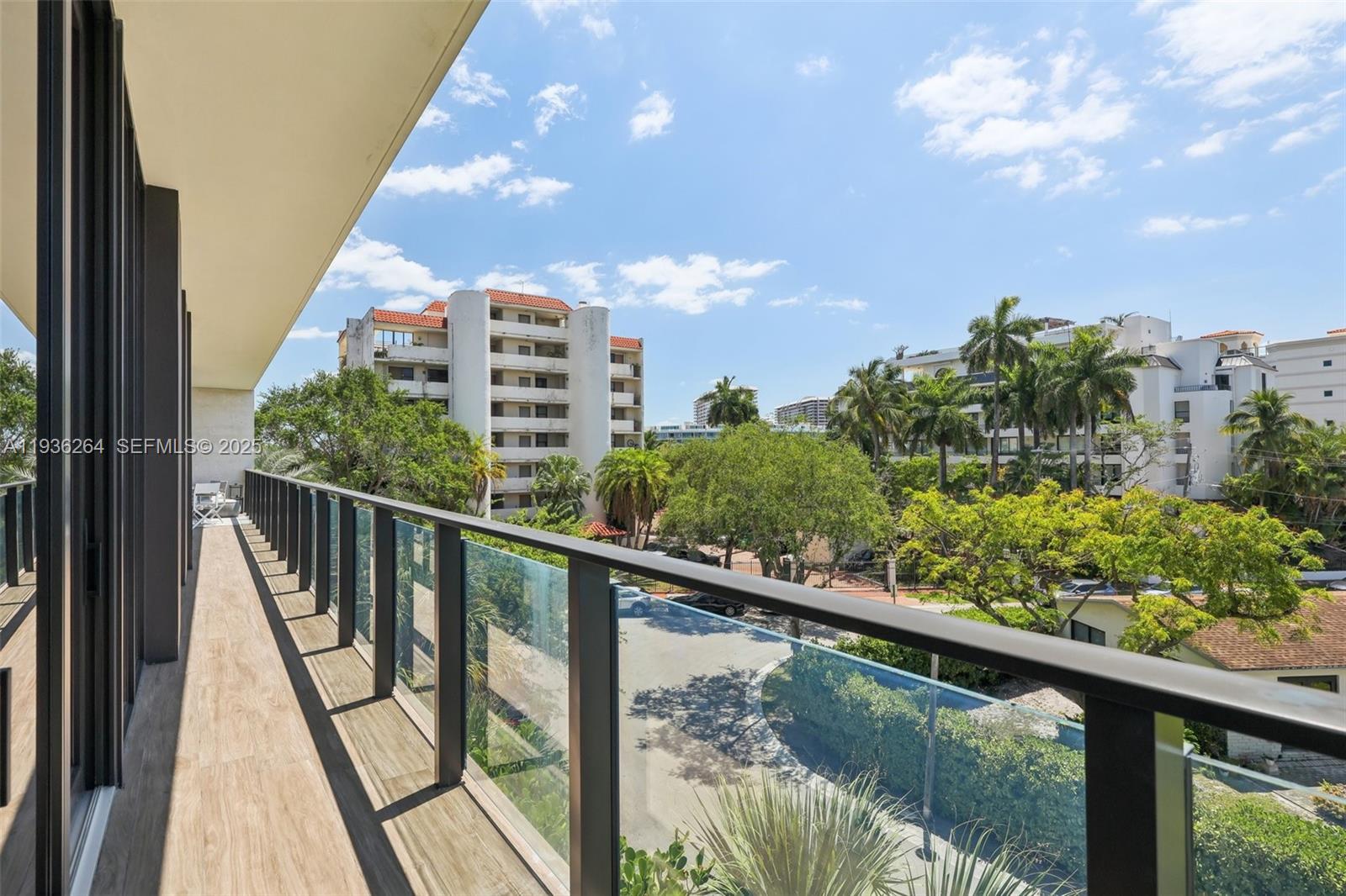 BRICKELLS FLAGLER - Residential