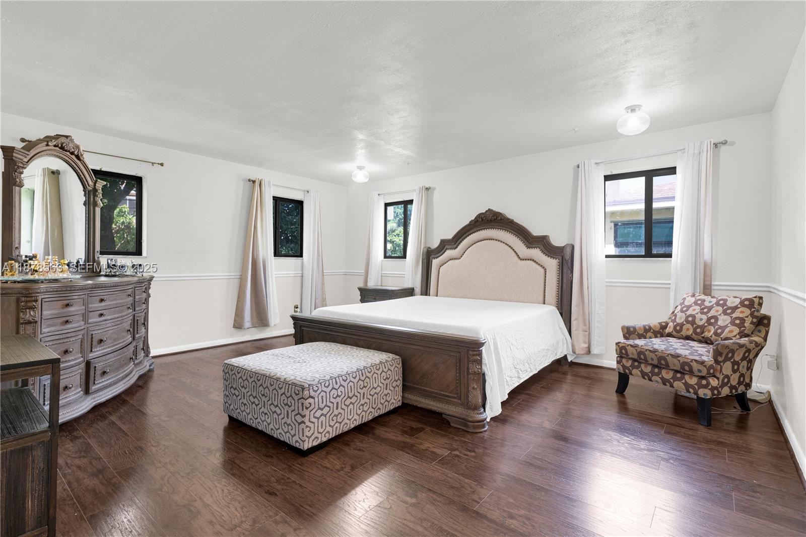 NORTH DADE COUNTRY CLUB V - Residential