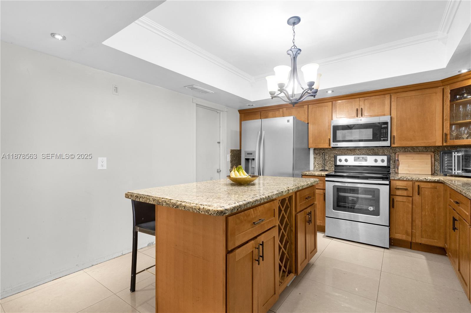 NORTH DADE COUNTRY CLUB V - Residential