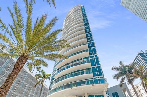 480 NE 30th St 1807 Miami FL 33137