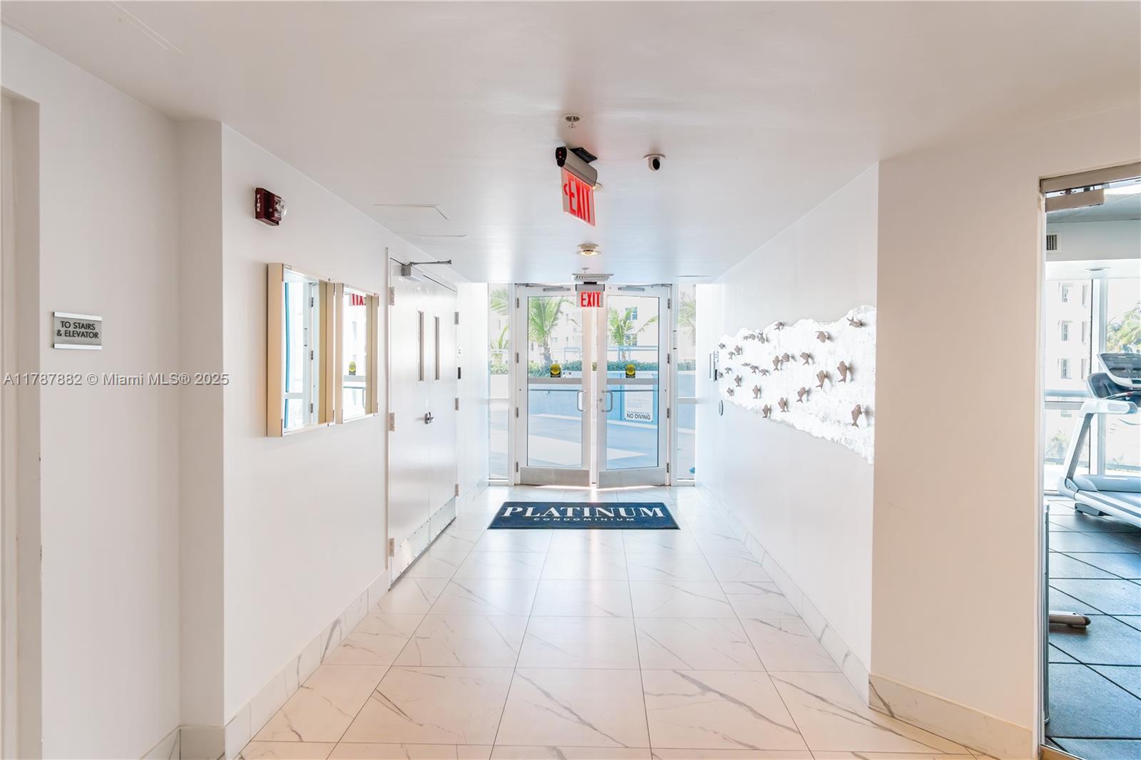 PLATINUM CONDO - Residential