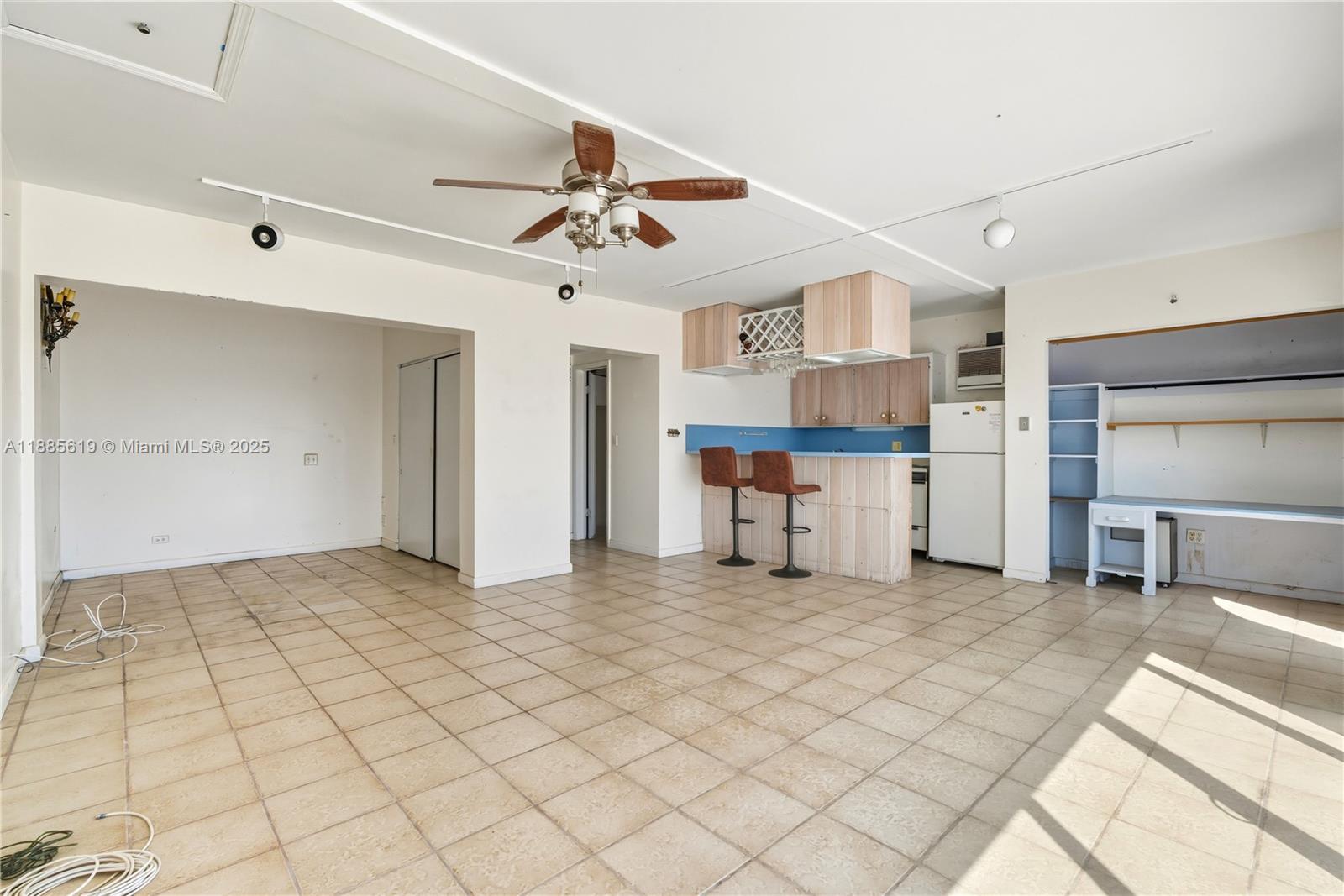 AMD PL BAY RIDGE - Residential