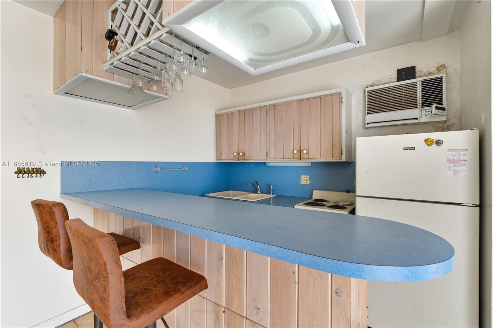AMD PL BAY RIDGE - Residential