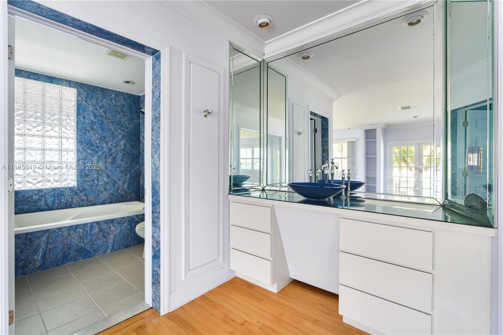 AMD PL BAY RIDGE - Residential