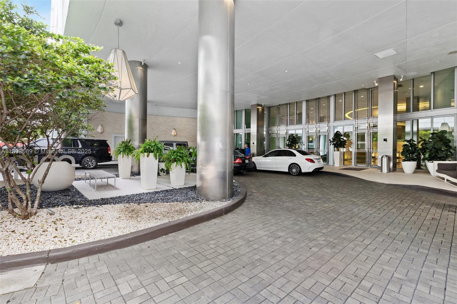 Luxury High-Rise Living in Brickell! Enjoy this sophisticated and modern condo located in the heart of Brickell.
Situated on a high floor, this residence boasts breathtaking panoramic views of the Bay and Miami's skyline
through expansive floor-to-ceiling windows. Unit features: Remodeled custom walnut cabinets with unique stone
backsplash and waterfall edge, remodeled bathrooms with high-end finishes and unique stone counter tops, New
modern doors and trim. Furnished with Custom LoveSac sofa. Custom 100” projector setup
with surround sound. Custom electric shades. Custom organization and storage systems throughout. New washer
& dryer and A/C. 24 hour valet parking and security, business & fitness center, pool, and much more! Don't miss
this rare opportunity!