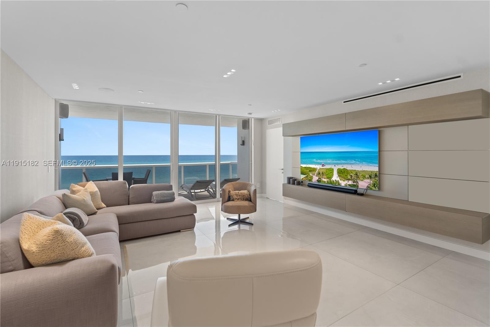 BLUE DIAMOND CONDO - Residential