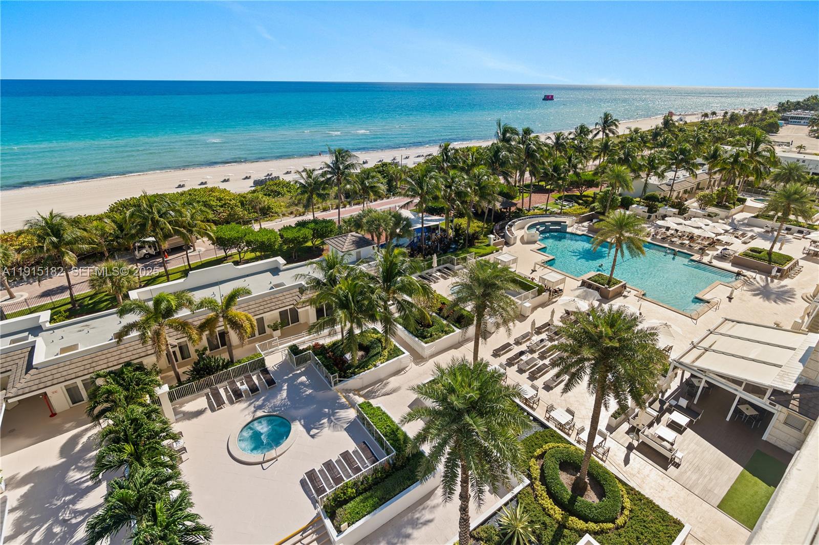 BLUE DIAMOND CONDO - Residential