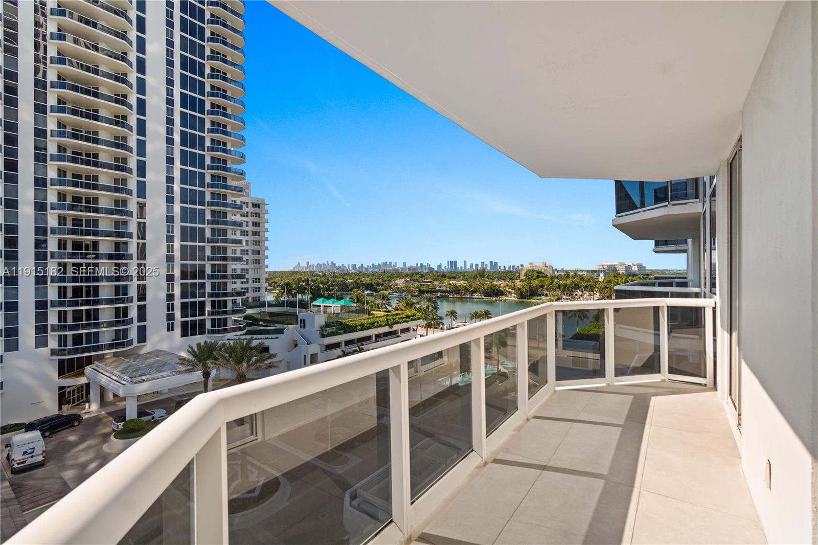BLUE DIAMOND CONDO - Residential