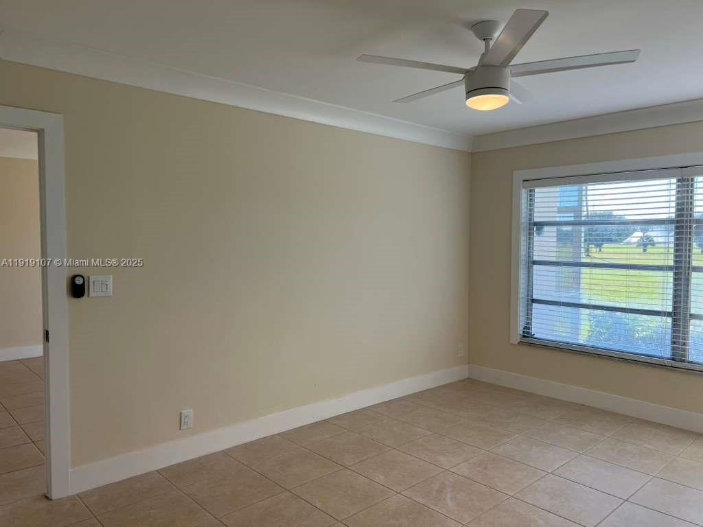 NO 5 PALM-AIRE COUNTRY CL - Residential Lease