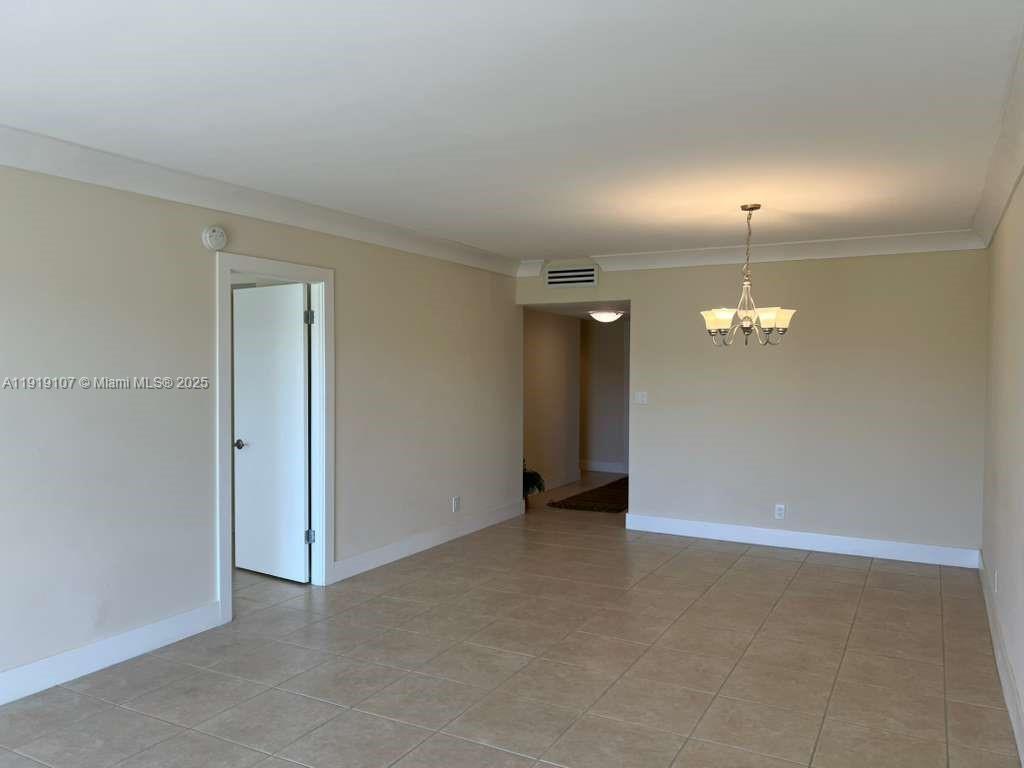 NO 5 PALM-AIRE COUNTRY CL - Residential Lease