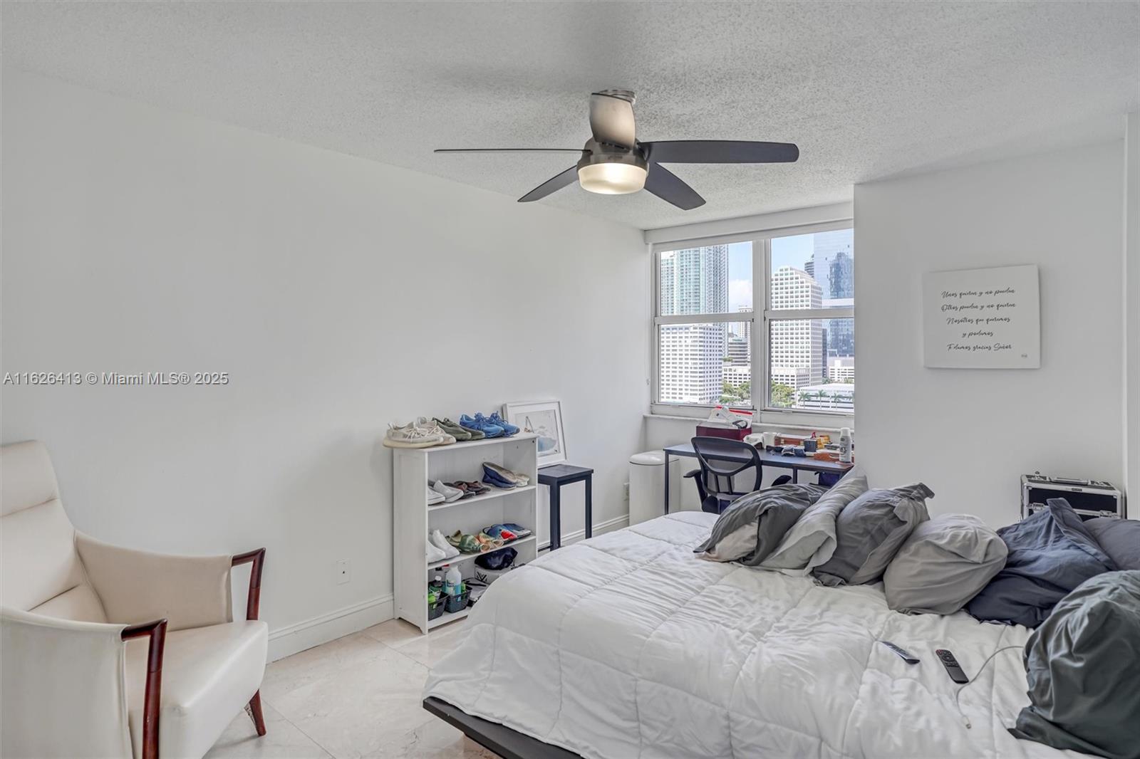 ISOLA CONDO - Residential