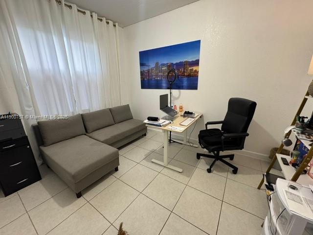 PINE ISLE - Residential Lease