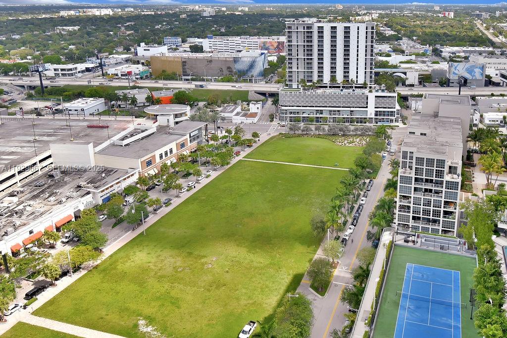 FOUR MIDTOWN MIAMI CONDO - Residential