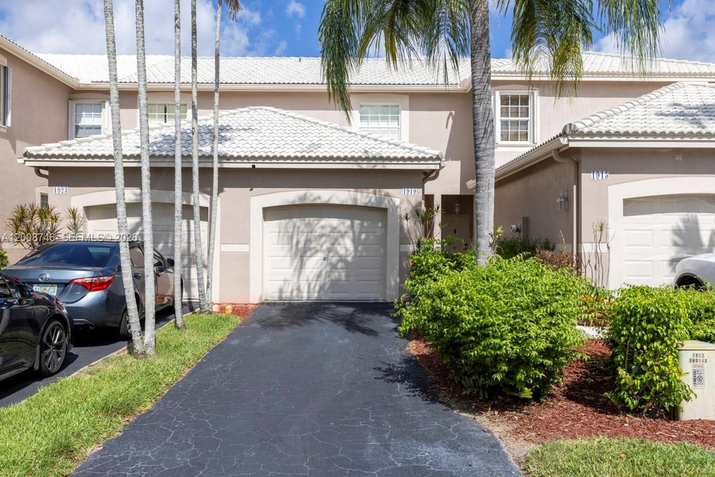Photo of 1919 Madeira Dr #4, Weston, FL 33327 (MLS # A12008746)
