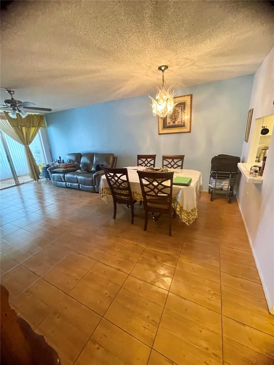 SANDS POINT CONDOMINIUM I - Residential