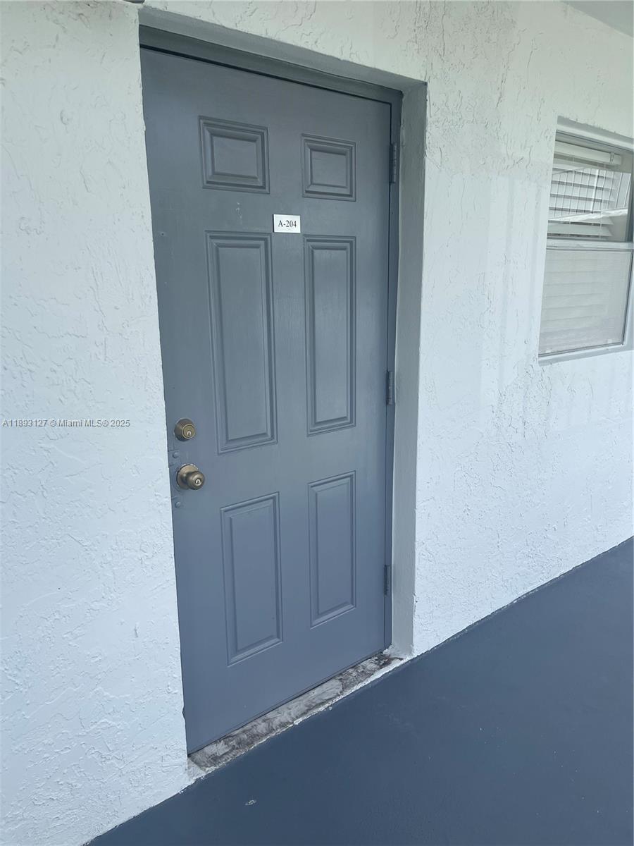 SANDS POINT CONDOMINIUM I - Residential