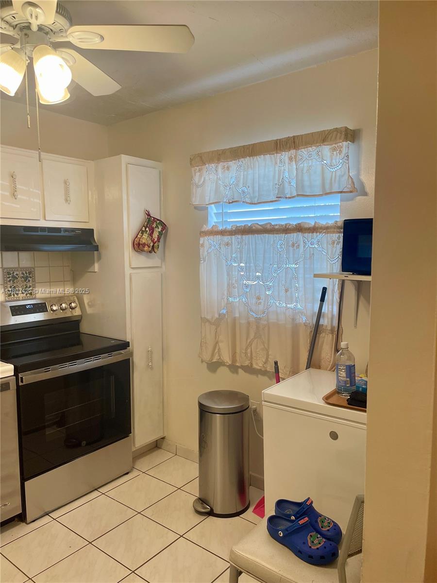 SANDS POINT CONDOMINIUM I - Residential