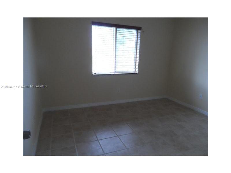 Naranja Lakes Condo 5 - Residential Lease