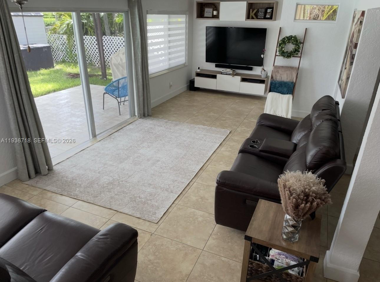 PALM SPRINGS NORTH SEC S - Residential