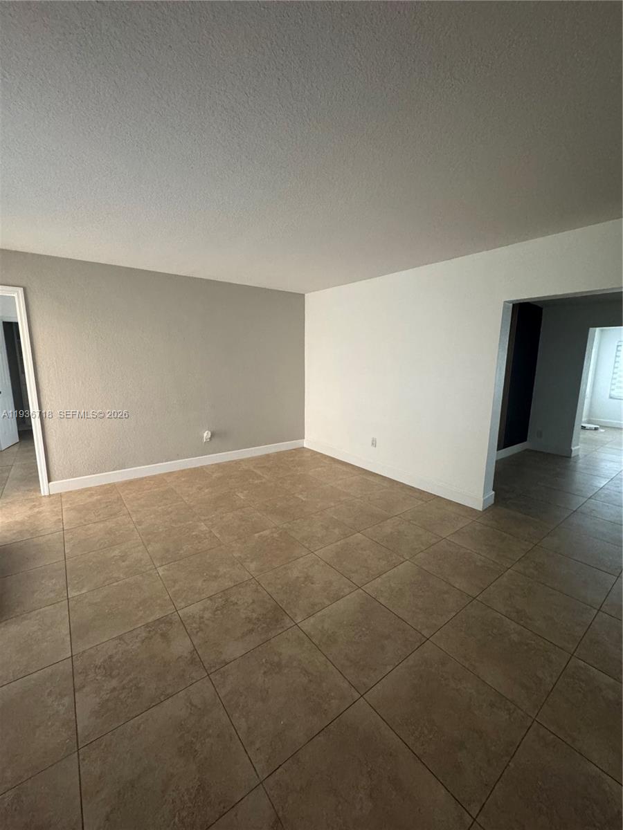 PALM SPRINGS NORTH SEC S - Residential