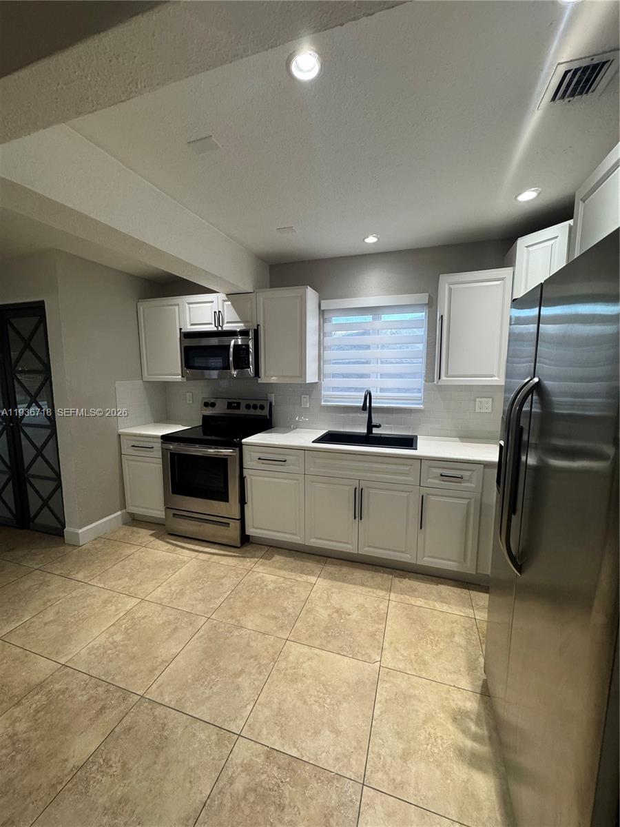 PALM SPRINGS NORTH SEC S - Residential