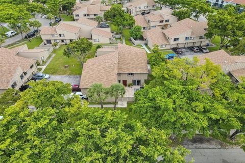 FLORIDA TOWNHOMES FROM 100000 5613 NW 21st St 8-B Lauderhill FL 33313