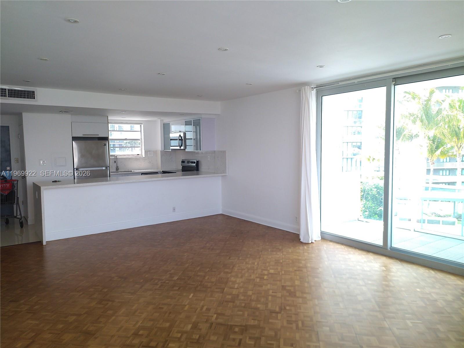 BAY PARK TOWERS CONDO - Residential Lease