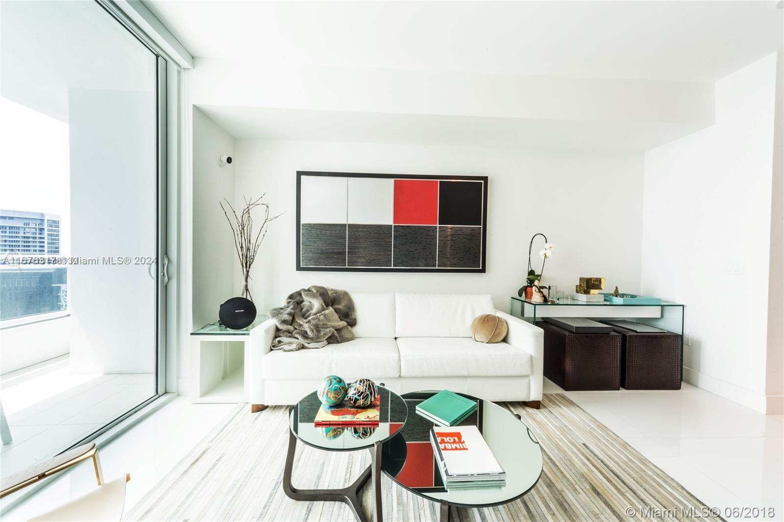 THE BOND (1080 BRICKELL) - Residential
