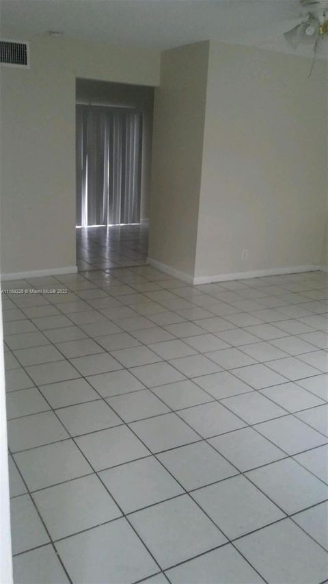 7503 Kimberly Blvd 145 North Lauderdale FL 33068