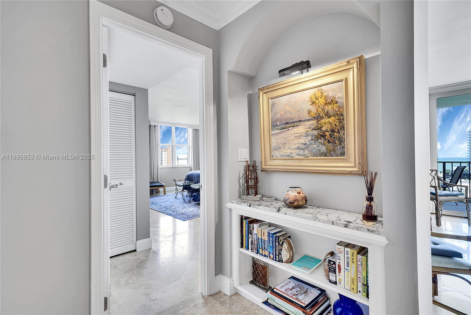 AMERICAS ON THE PARK COND - Residential