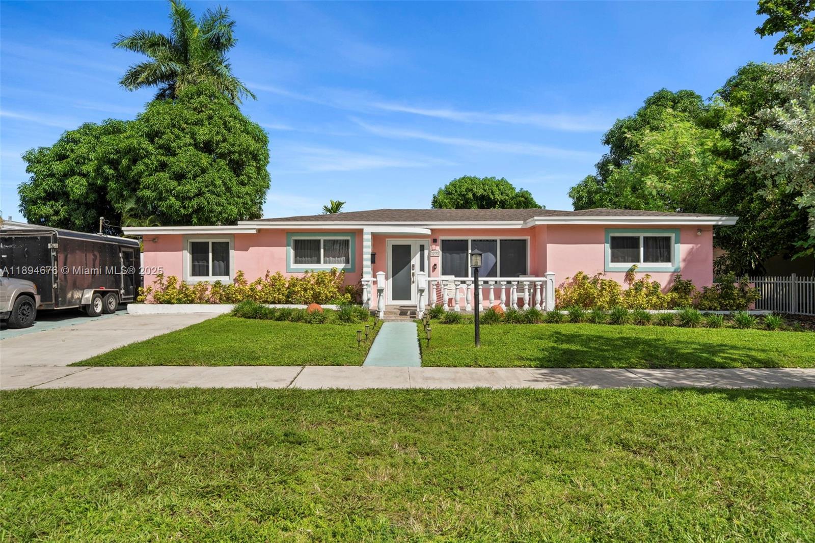 CRAVERO LAKE SHORE EST 2N - Residential