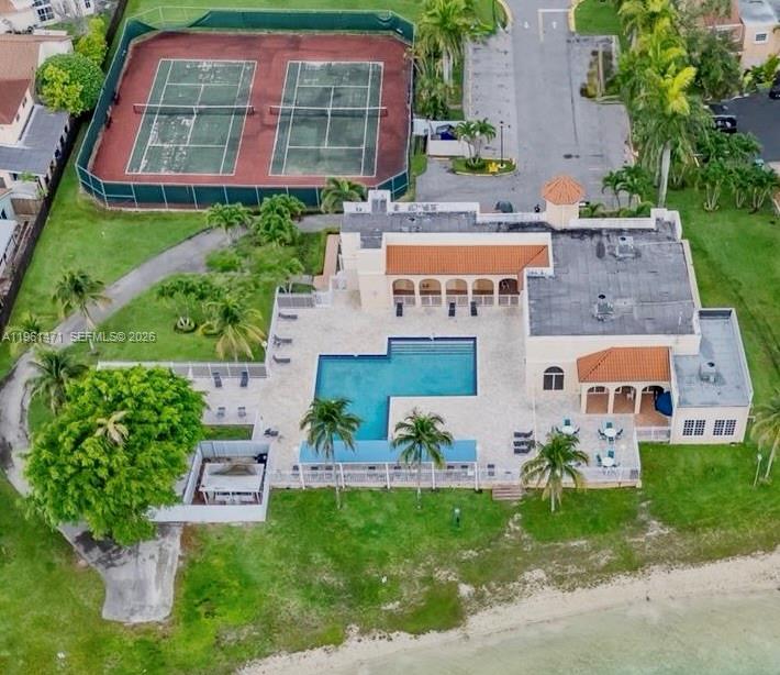 VILLA REAL CONDO NO 7 - Residential