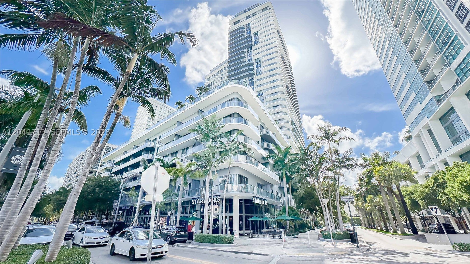 121 NE 34th St 814